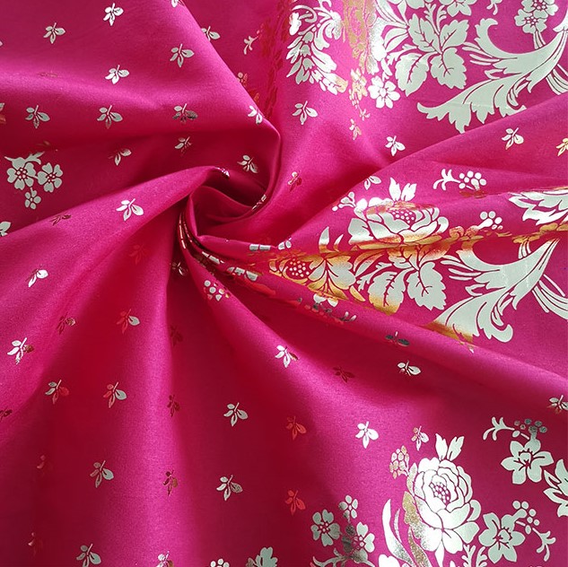 100% ポリエステルゴールドスタンピングプリント生地